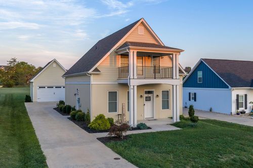 34 Florence Sarah Ln, Lexington, VA, 24450-3791 | Card Image