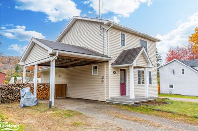 48 Victoria St, House other with 2 bedrooms, 1 bathrooms and 4 parking in Haliburton ON | Image 3