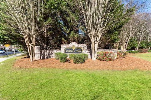 4363 Pond Edge Rd, Snellville, GA, 30039-3972 | Card Image