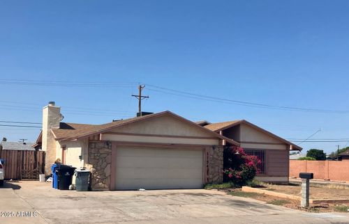 1754 E Alta Vista Rd, Phoenix, AZ, 85042-4562 | Card Image