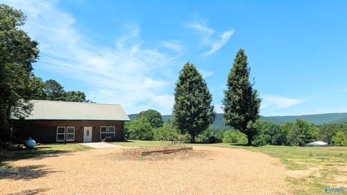 142 Tolbert Dr, Steele, AL, 35987-2862 | Card Image