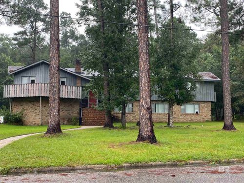 698 Garrett St, Brewton, AL, 36426-1320 | Card Image