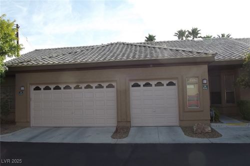 4766 Cozy Cottage Pl, North Las Vegas, NV, 89031-2801 | Card Image