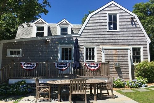 5 Green Ln, Nantucket, MA, 02554-2645 | Card Image