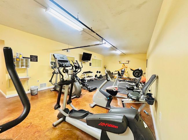 STE-404 - 1117 University Ave, Condo with 1 bedrooms, 1 bathrooms and 1 parking in Morgantown WV | Image 11