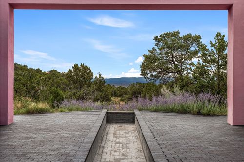 11 Vista Tesuque, Santa Fe, NM, 87506-9405 | Card Image