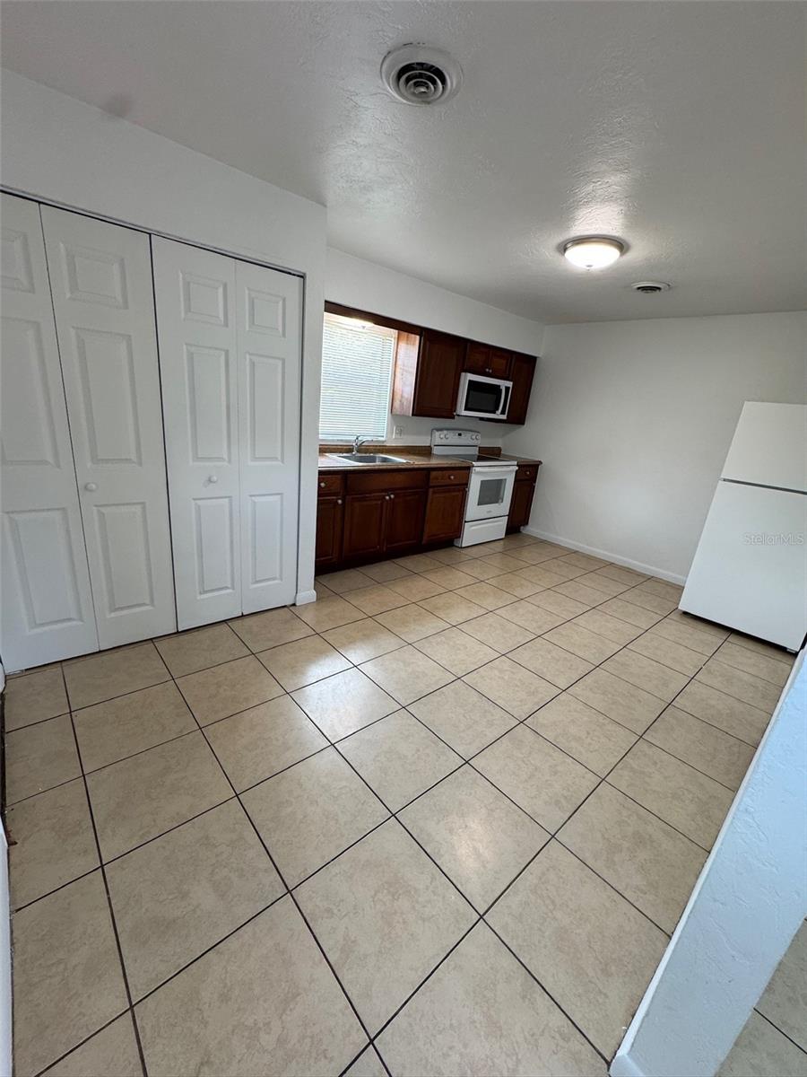 Residential Lease in OCALA 5