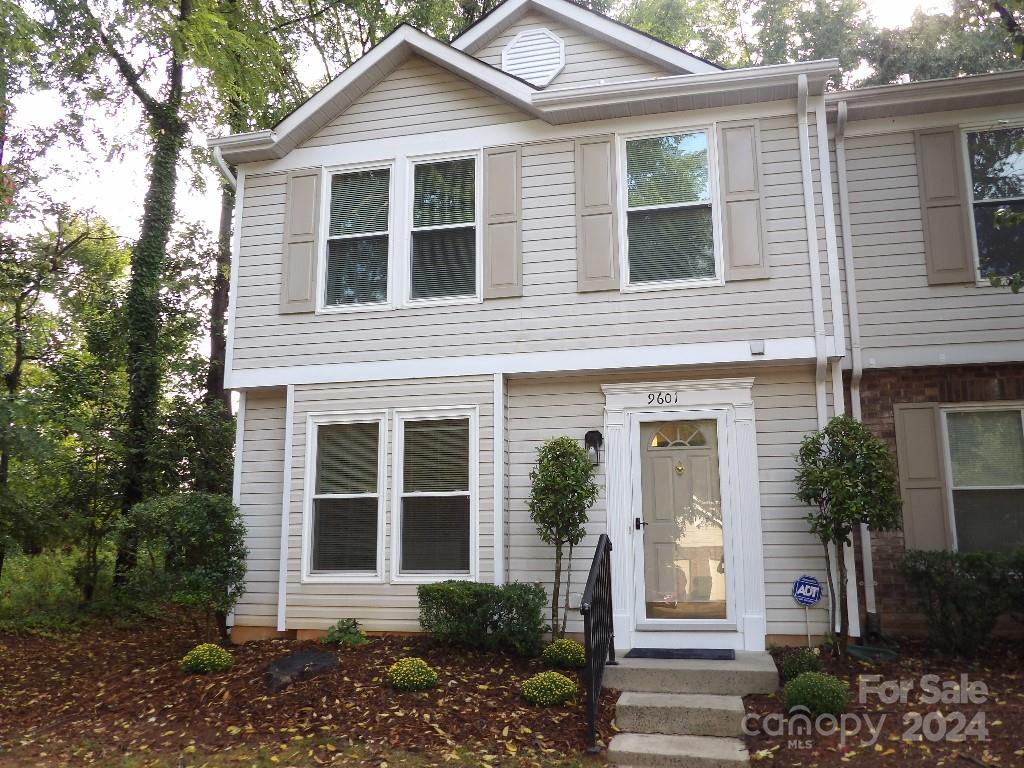 Green Gable Ct, Charlotte, NC 28270