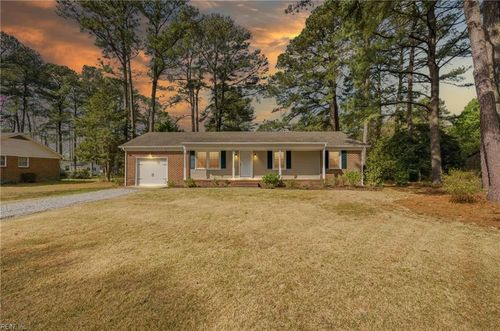 2020 Sarahs Creek Woods Rd, Hayes, VA, 23072-3735 | Card Image