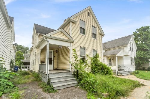 1012 E 72nd St, Cleveland, OH, 44103-1908 | Card Image