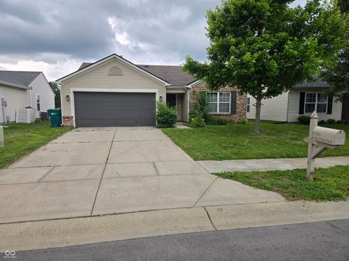 1353 Valley Forge Dr, Indianapolis, IN, 46234-9769 | Card Image