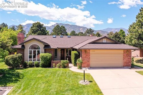 2756 Fawn Grove Ct, Colorado Springs, CO, 80906-3701 | Card Image