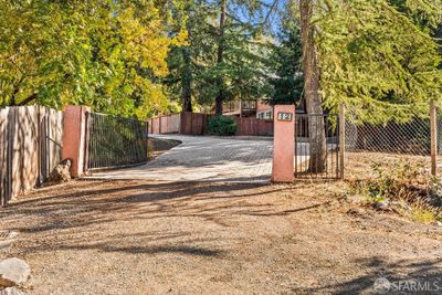 12 Rose Lane, House other with 2 bedrooms, 1 bathrooms and 6 parking in Orinda CA | Image 2