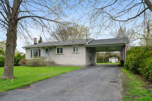83 Elgin St W, North Glengarry, ON, K0C1A0 | Card Image
