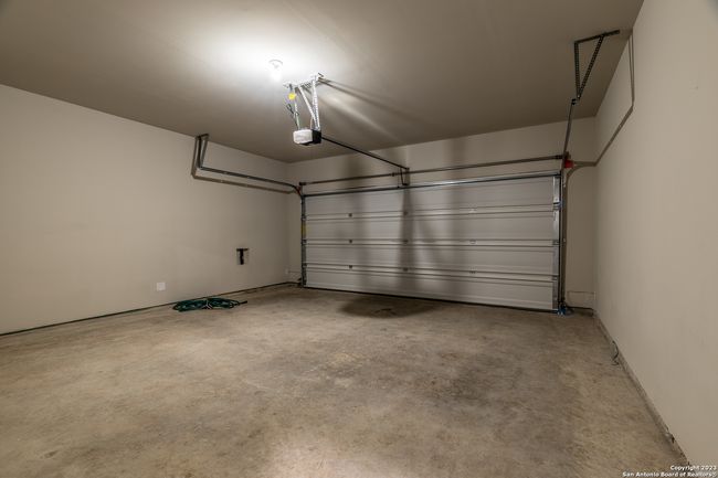 9106 Canvas Run, House other with 5 bedrooms, 3 bathrooms and null parking in Converse TX | Image 15