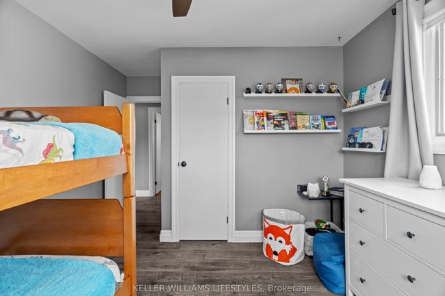 60 Main St S, House other with 3 bedrooms, 2 bathrooms and 4 parking in Forest ON | Image 22
