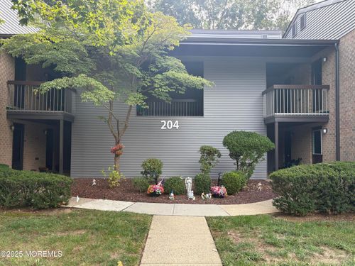 f-204 Covered Bridge Blvd, Manalapan, NJ, 07726-4463 | Card Image