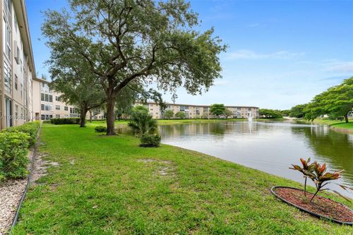 apt-c2-1704 Andros Isle, Coconut Creek, FL, 33066-2843 | Card Image