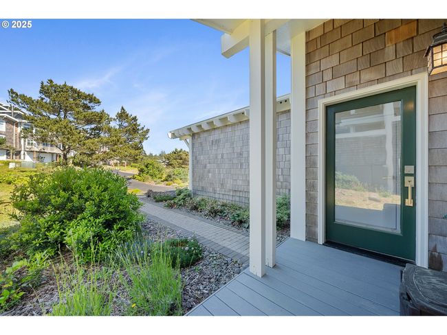 5285 Capes Loop, House attached with 3 bedrooms, 3 bathrooms and 1 parking in Tillamook OR | Image 37