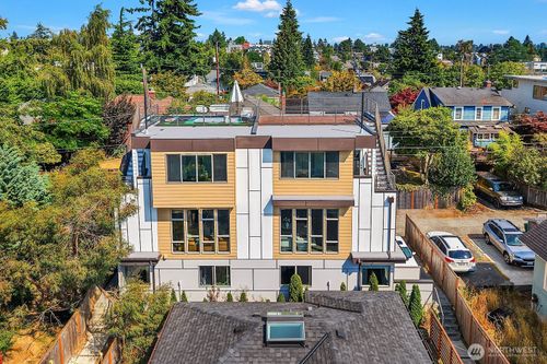 8012 20th Ave Nw, Seattle, WA, 98117-4335 | Card Image