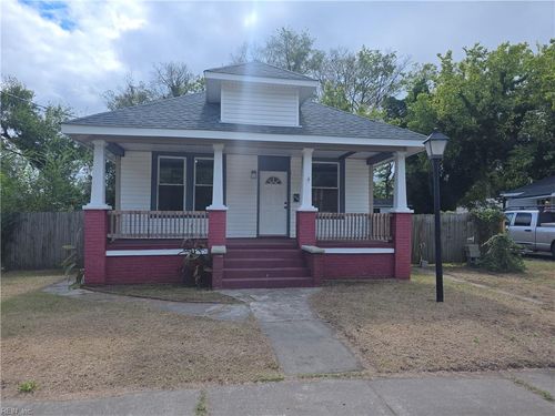 1415 Summit Ave, Portsmouth, VA, 23704-6939 | Card Image