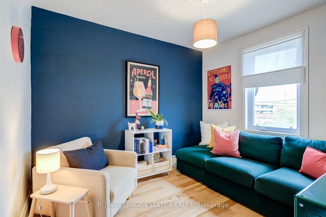 118 Mulock Ave, House attached with 3 bedrooms, 2 bathrooms and 1 parking in Toronto ON | Image 21