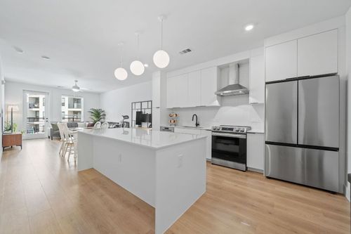 unit-510-1701 Simond Ave, Austin, TX, 78723-4780 | Card Image