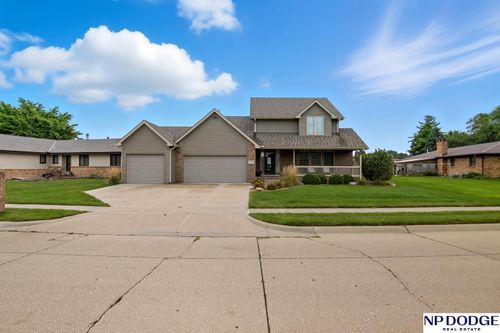 2415 Parkview Dr, Fremont, NE, 68025-4594 | Card Image