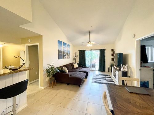 apt-201-7912 Sonoma Springs Cir, Lake Worth, FL, 33463-7931 | Card Image
