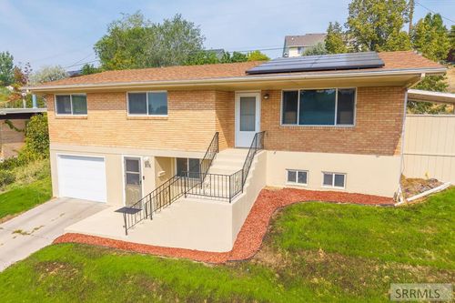 816 Park Ln, Pocatello, ID, 83201-2857 | Card Image