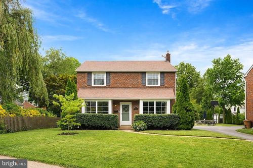 670 Cricket Ave, ARDMORE, PA, 19003-1807 | Card Image