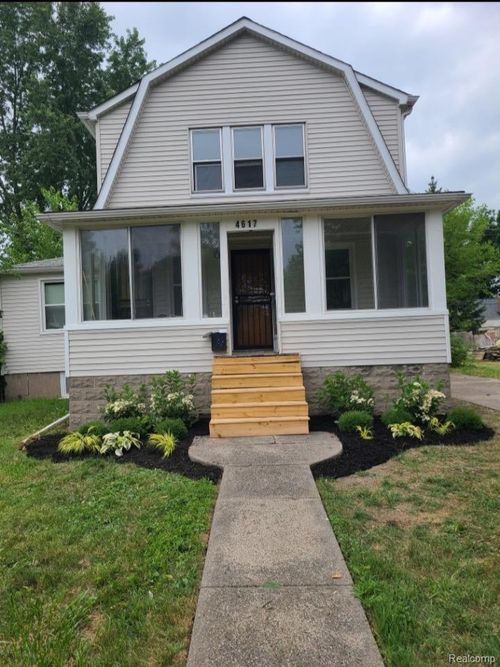 4617 University Pl, Detroit, MI, 48224-3925 | Card Image