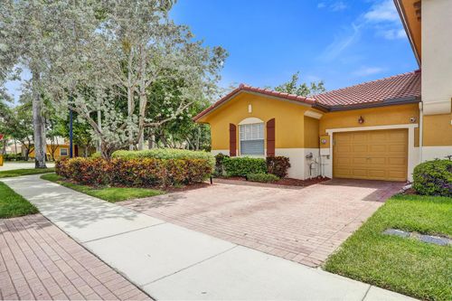 5779 Nw 120th Ave, Coral Springs, FL, 33076-4034 | Card Image