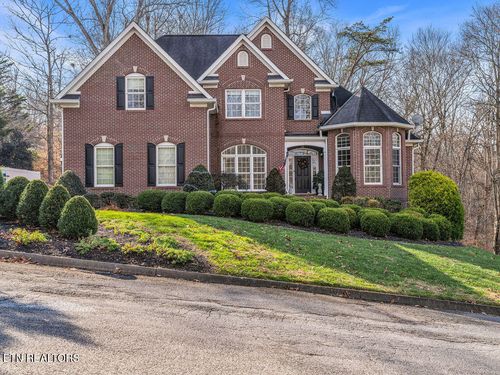 10 Hawthorne Pl, Norris, TN, 37828-3031 | Card Image