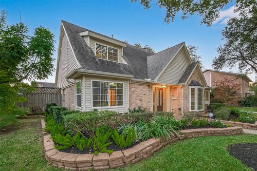 11007 Ella Lee Ln, Houston, TX, 77042-2705 | Card Image