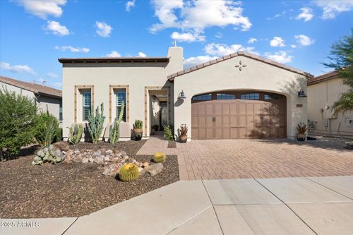 104 E Iloca Ln, Queen Creek, AZ, 85140-6845 | Card Image