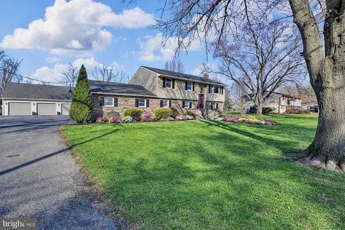 31 Ogden Dr, BIRDSBORO, PA, 19508-8834 | Card Image