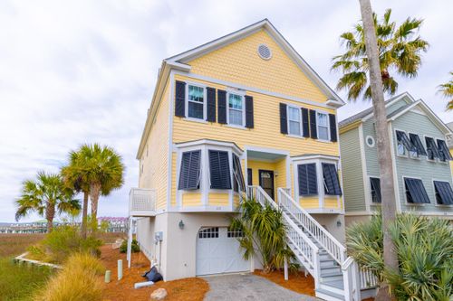 117-W 2nd W 2nd St, Folly Beach, SC, 29439 | Card Image