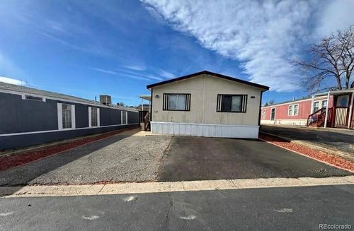 9400 Elm Ct, Federal Heights, CO, 80260-5264 | Card Image