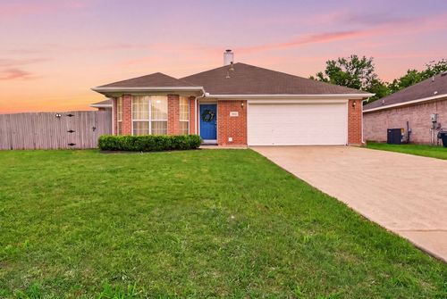 3218 Dove Valley Ln, Mansfield, TX, 76063-5827 | Card Image