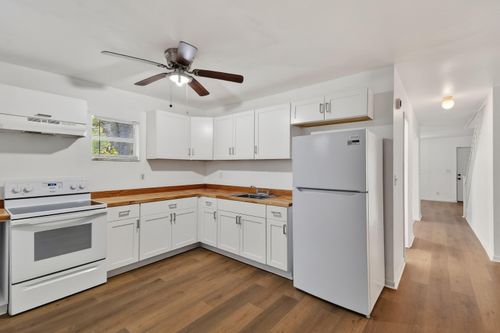 635 6th St, West Palm Beach, FL, 33401-3817 | Card Image