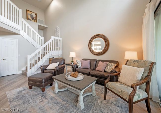27113 Oakwood Lake Dr, House attached with 3 bedrooms, 3 bathrooms and null parking in BONITA SPRINGS FL | Image 13