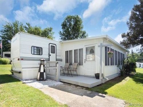 7945 Lake Rd, Sodus Point, NY, 14555-9615 | Card Image