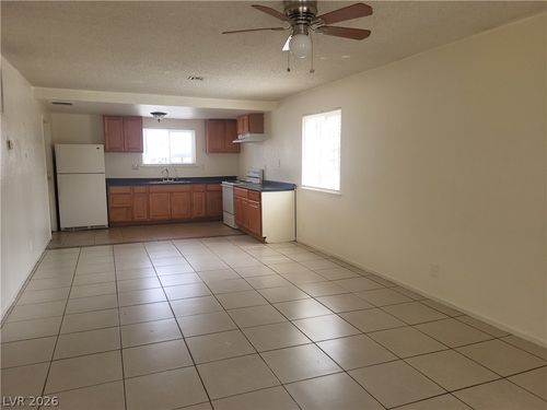 d-4610 Elk Springs Ave, Las Vegas, NV, 89103-1525 | Card Image