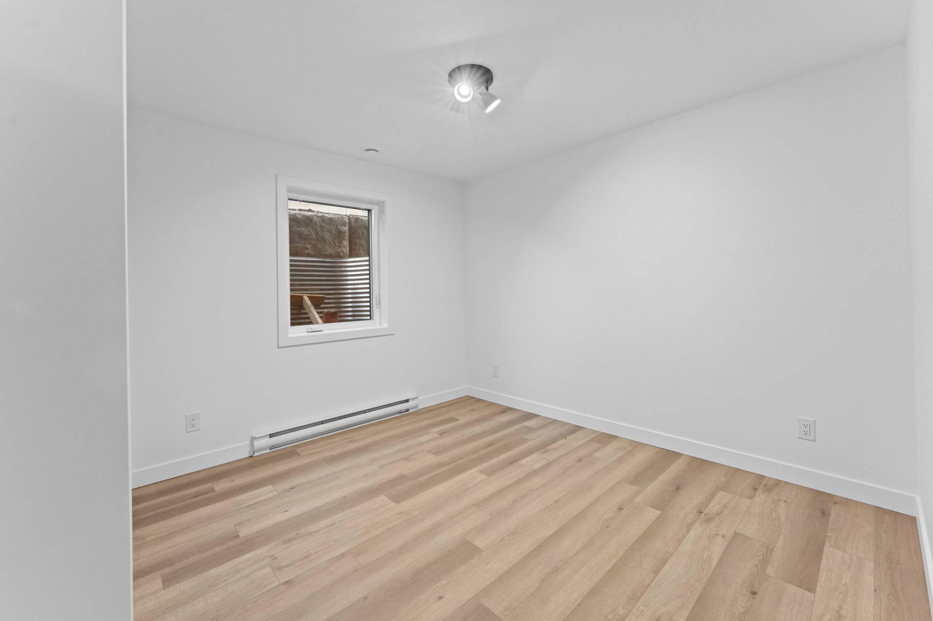Residential Lease in Saint-Victor 5