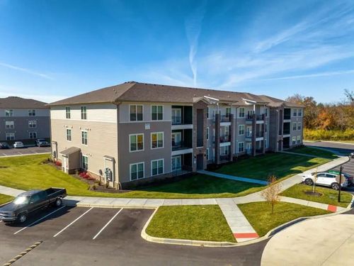 4305 Donerail Run Dr, LOUISVILLE, KY, 40299-5758 | Card Image