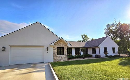 18 Watzamattau St, Kenosee Lake, SK, S0C2S0 | Card Image