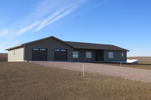 17905 Lake Ave, Le Mars, IA, 51031-8691 | Card Image