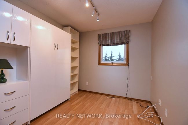 14 Ingrid Crt, House other with 6 bedrooms, 4 bathrooms and 1 parking in Hamilton ON | Image 31