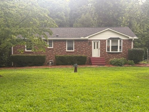 2009 Wolfe Rd, White Bluff, TN, 37187-4708 | Card Image